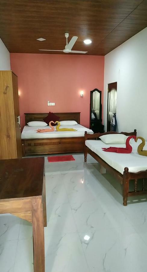 Top Rock Villa Унаватуна Экстерьер фото